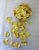 b1504 Mettallic Gold Rose Petals