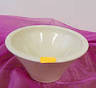 Bowl ‘pampas’ 21167 Ivory Depth: 17cm Height: 9cm 21168 Depth: 21cm Height: 11cm